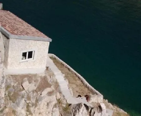 House In With Sea View, Terrace, Air Conditioning, W-lan 3672-1 *