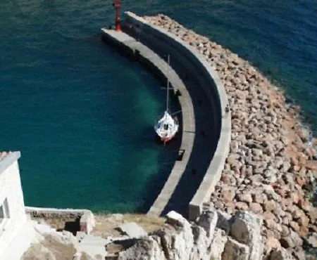 Nyaraló House In With Sea View, Terrace, Air Conditioning, W-lan 3672-1 Vrbnik