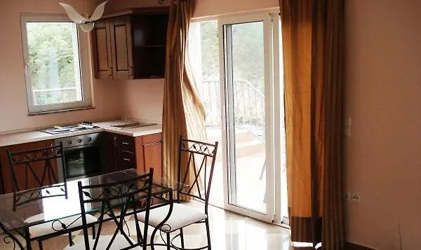 Nyaraló House In With Sea View, Terrace, Air Conditioning, W-lan 3672-1 Vrbnik