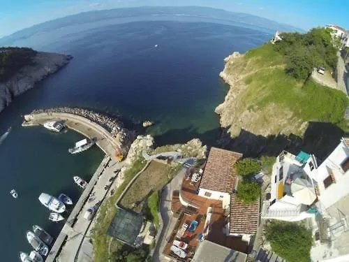 House In With Sea View, Terrace, Air Conditioning, W-lan 3672-1 Nyaraló *